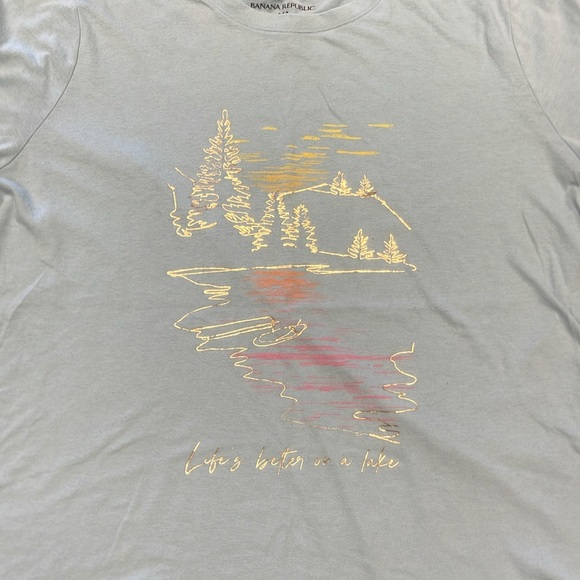 Banana Republic Blue Lake Graphic Tee - Women’s Size XL - Picture 3 of 7